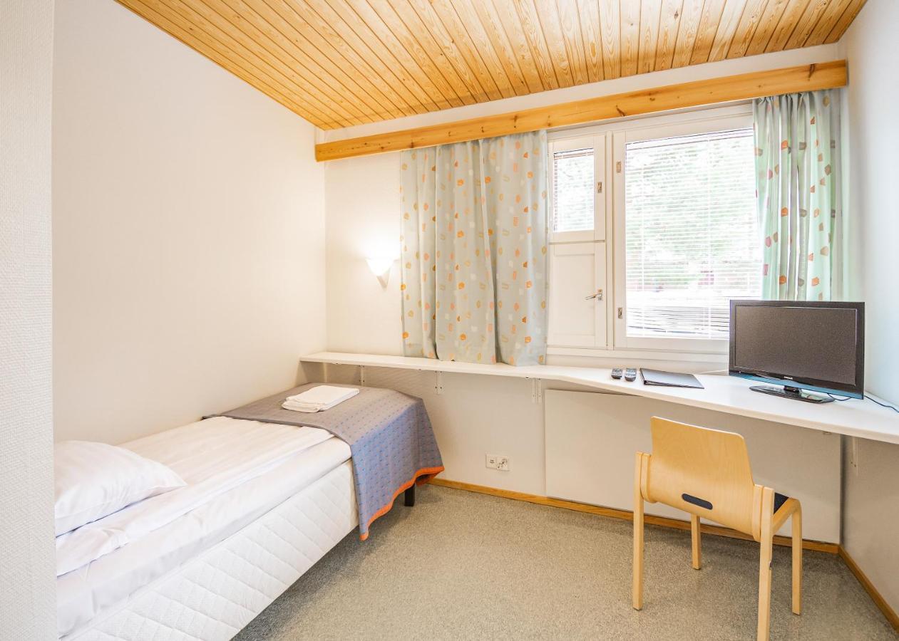 Honkiniemi Hotel Ähtäri Стая снимка